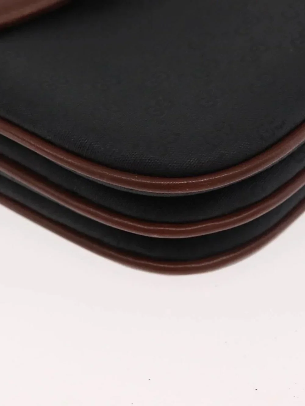 GUCCI Micro GG Supreme Shoulder Bag PVC Black Gold 004 104 0024 Auth 181357 - Picture 9 of 15